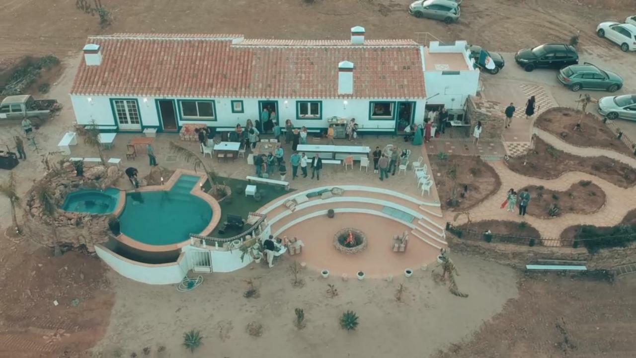 הוילה Mexilhoeira Grande Casa Do Jardim מראה חיצוני תמונה