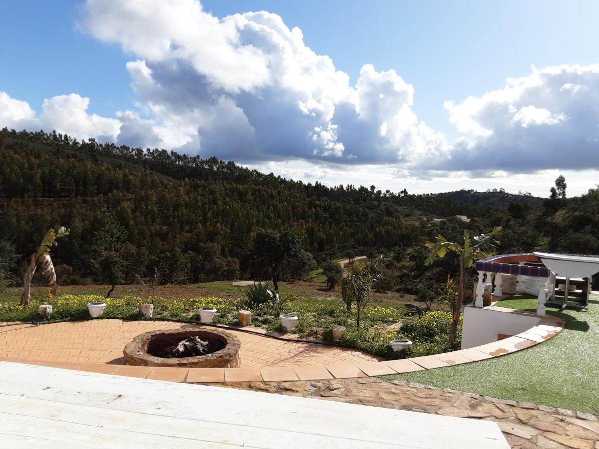 הוילה Mexilhoeira Grande Casa Do Jardim מראה חיצוני תמונה